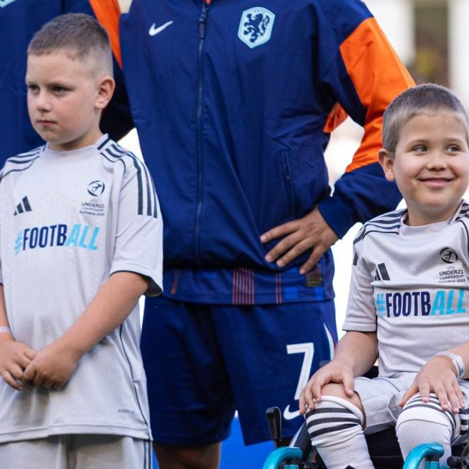 Futbal sa nehrá iba pre góly. Výnimočný deň si vďaka nemu užil aj sedemročný Matej s neľahkou zdravotnou diagnózou