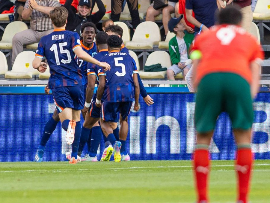 Jediný inkasovaný gól Portugalska na turnaji bol osudný. Do semifinále ME U21 postupuje Holandsko, ktoré hralo väčšinu duelu v desiatich
