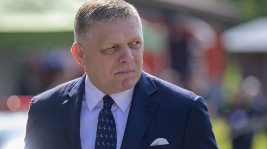 Na snímke predseda vlády SR Robert Fico (Smer-SD) pred výjazdovým rokovaním vlády v Pečovskej Novej Vsi.