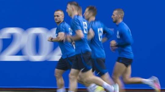 Slovenskí reprezentanti, zľava Stanislav Lobotka, Róbert Boženík, Peter Pekarík a Lukáš Haraslín.