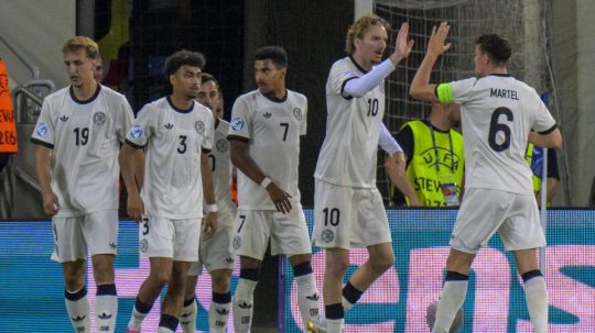 Radosť nemeckých futbalistov z gólu.