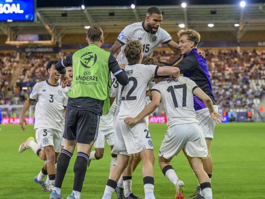 Futbalisti Nemecka sa tešia z gólu