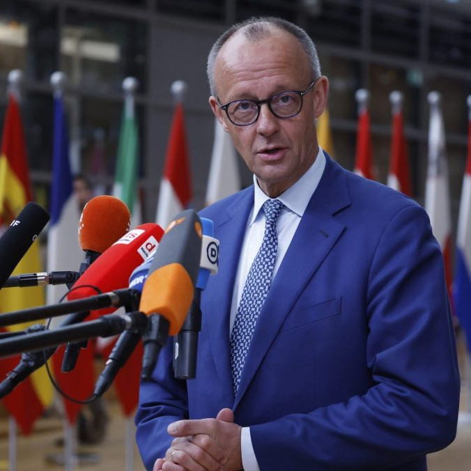 Európu čakajú rozhodujúce týždne a mesiace, uviedol Friedrich Merz pred samitom Európskej rady
