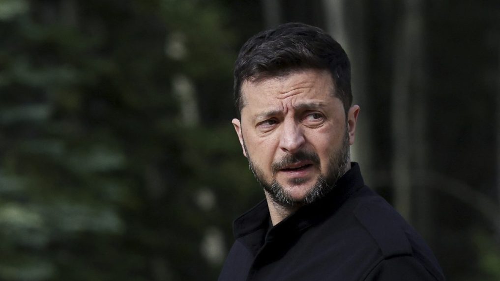 Niektoré nemecké a české firmy stále dodávajú Rusku stroje na výrobu zbraní, uviedol Zelenskyj