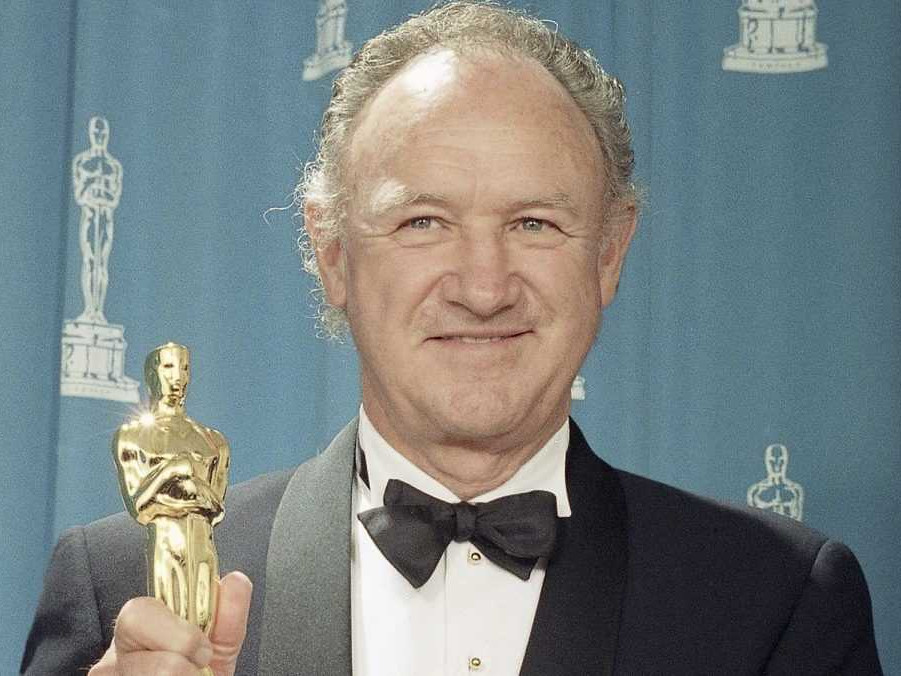 Gene Hackman s Oscarom za najlepšiu vedľajšiu rolu v marci 1993.
