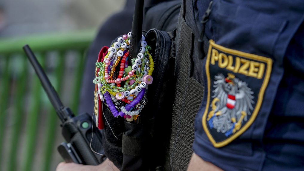 Podpaľači v Nemecku zapálili vojenské autá určené pre Ukrajinu, vyšetrovatelia nevylučujú ruskú stopu