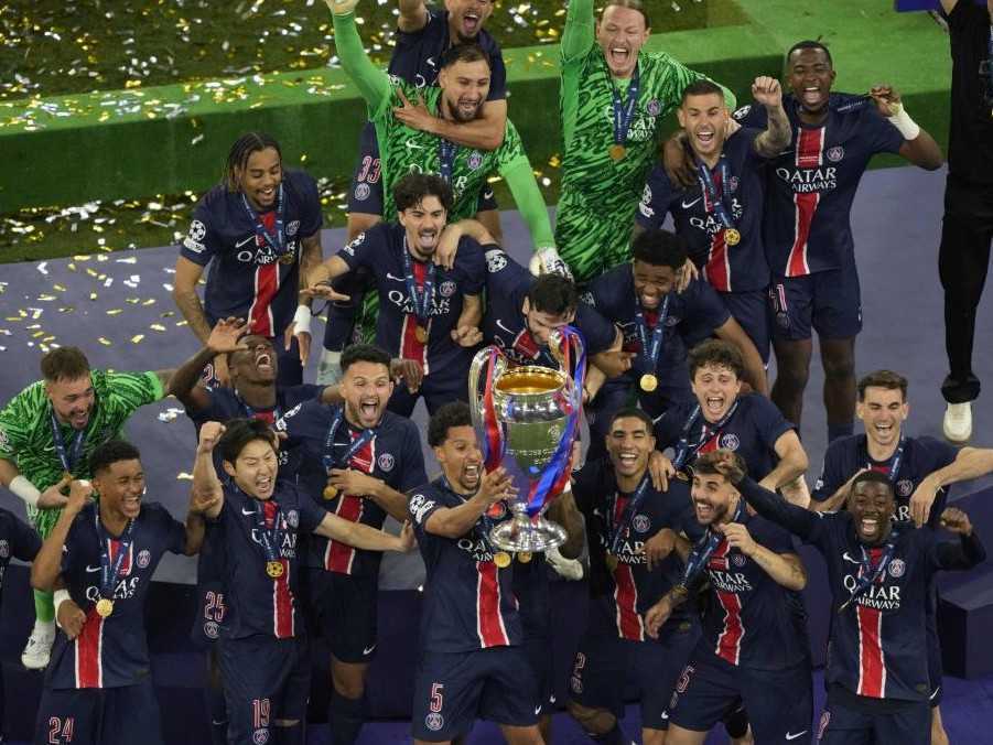 PSG sa teší z premiérového triumfu v Lige majstrov, vo finále deklasovali milánsky Inter