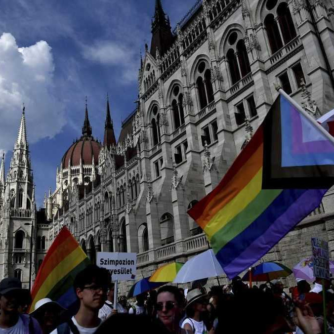 Maďarská polícia zakázala v Budapešti pochod Pride na podporu LGBT+ ľudí