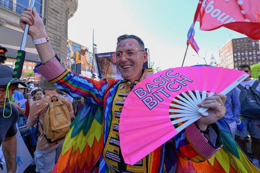 Na snÃƒÂ­mke ÃƒÂºÃ„ÂastnÃƒÂ­ci Pride v BudapeÃ…Â¡ti.