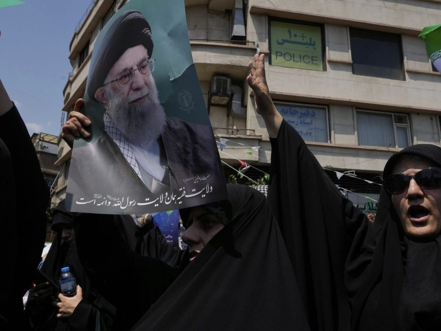 protest namierený proti Izraelu v Teheráne