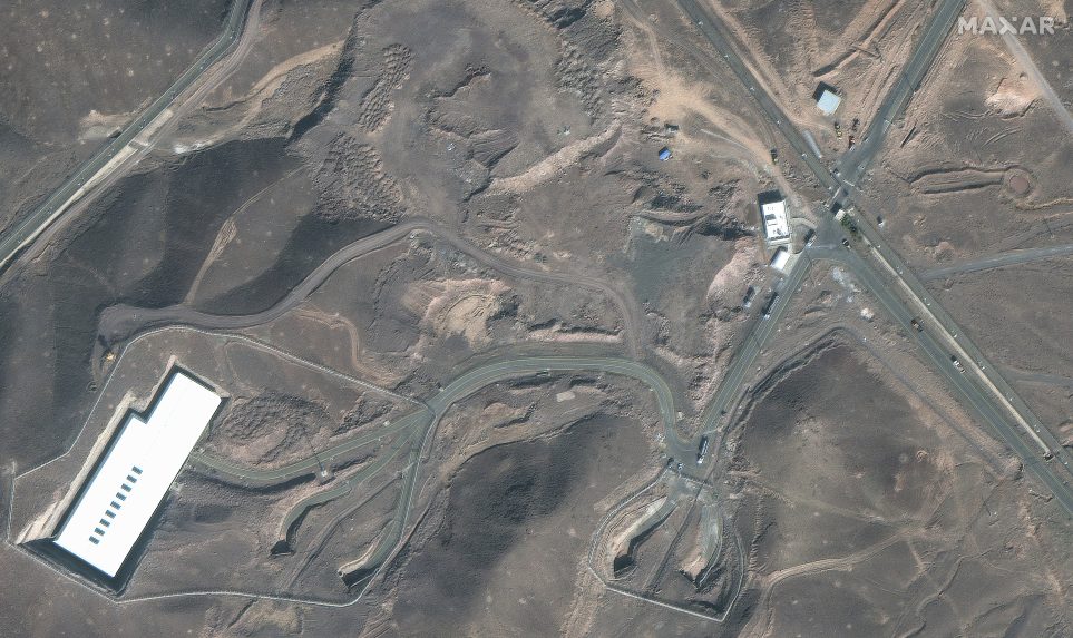 USA sa pridali k útokom na Irán, bombardéry zničili tri jadrové zariadenia. Irán zvažuje všetky možnosti