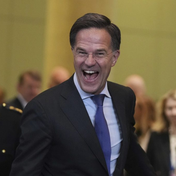 Ministri obrany NATO schválili nové aliančné záväzky, Rutte navrhol zvýšiť obranné výdavky na päť percent HDP
