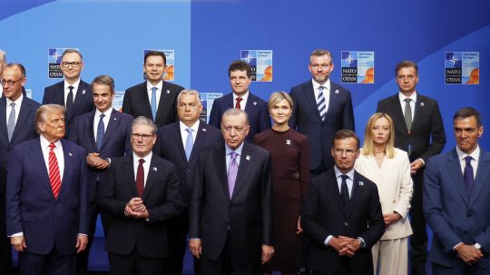 Krajiny NATO zvýšia výdavky na obranu na päť percent HDP do roku 2035