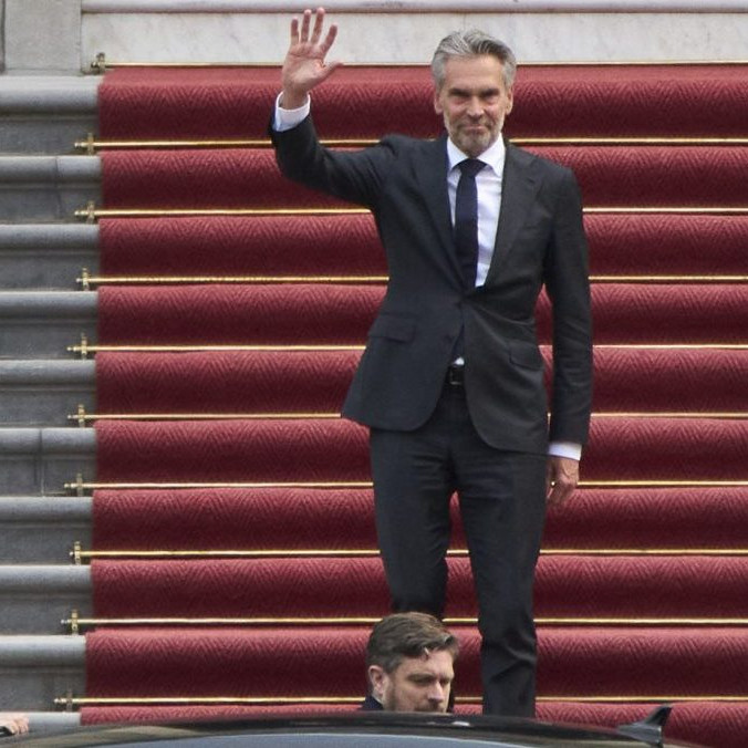 Holandsko čakajú predčasné voľby. Premiér Schoof odovzdal kráľovi svoju demisiu