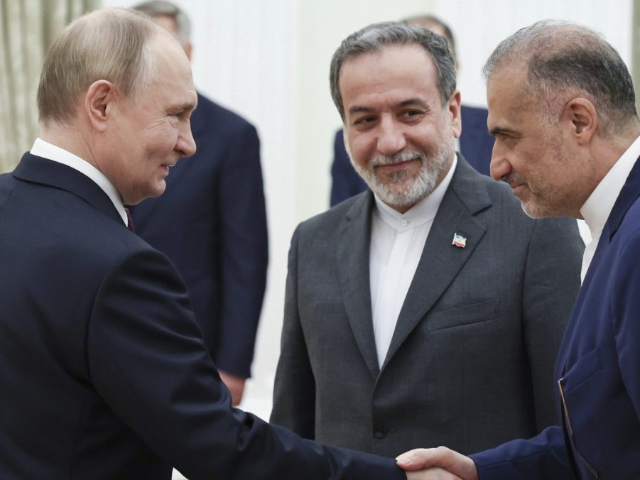 V. Putin a A. Arakčí