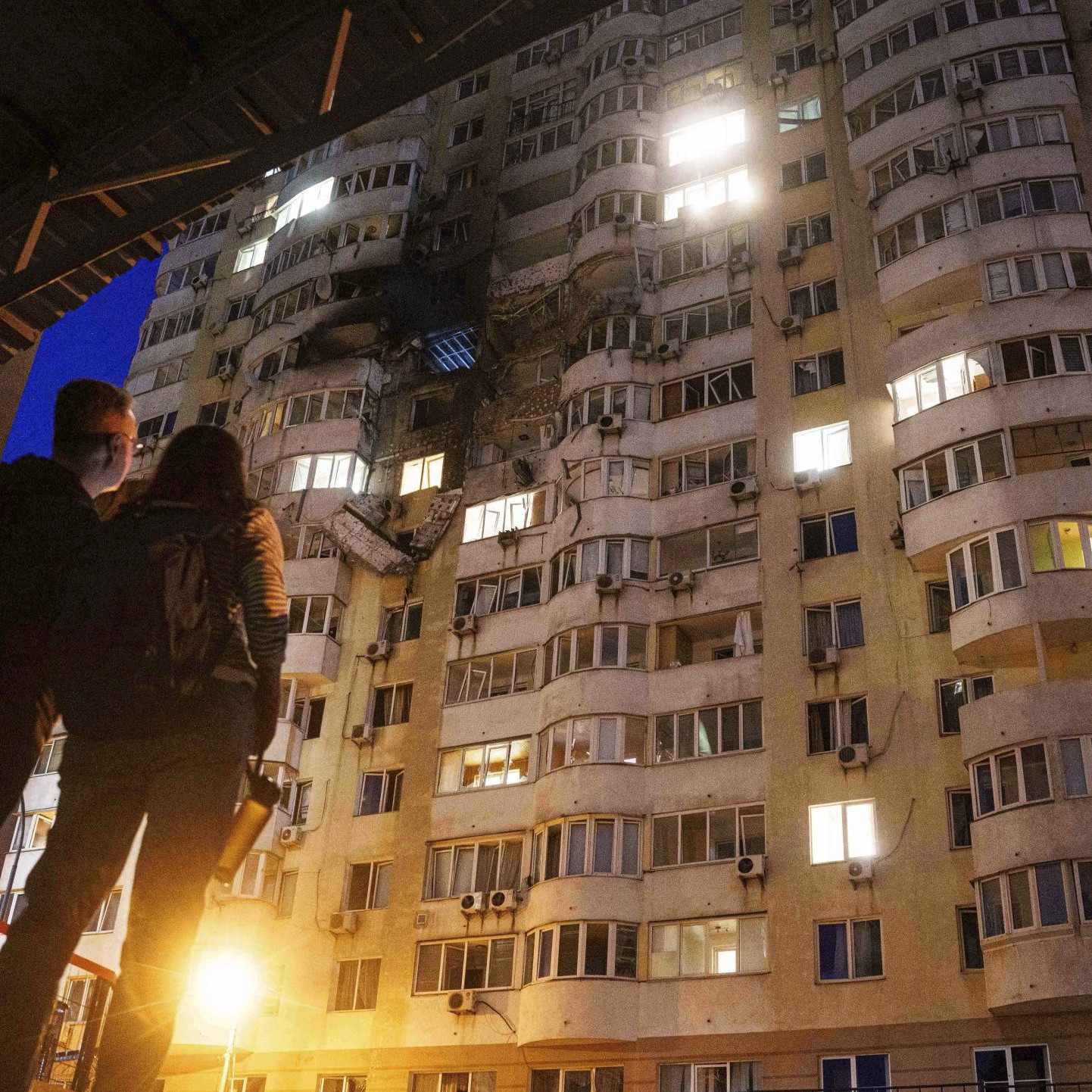 Vitalij Kličko hlásil masívny ruský útok dronmi na Kyjev. Terčom boli aj zdravotnícke zariadenia v Odese