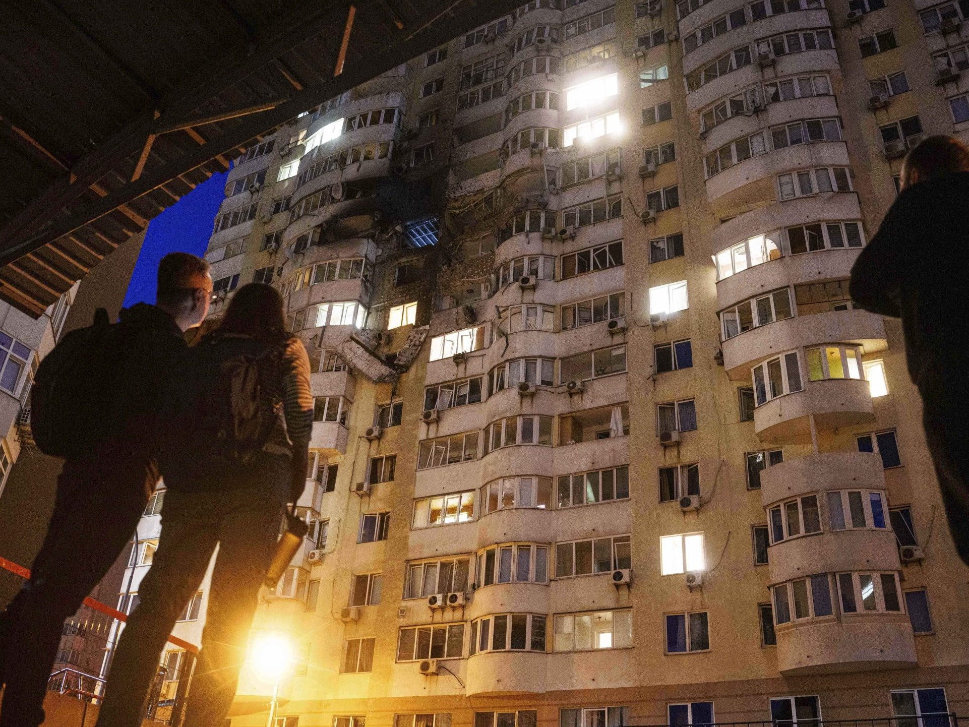 Vitalij Kličko hlásil masívny ruský útok dronmi na Kyjev. Terčom boli aj zdravotnícke zariadenia v Odese