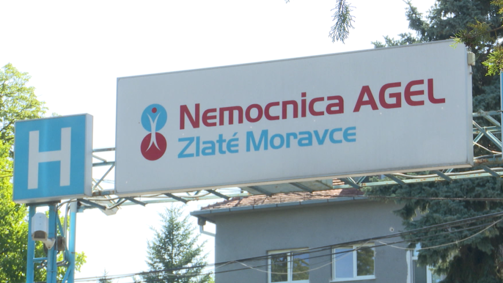 Obyvatelia Zlatých Moraviec žiadajú obnovenie chirurgickej pohotovosti. V noci ich nemá kto ošetriť