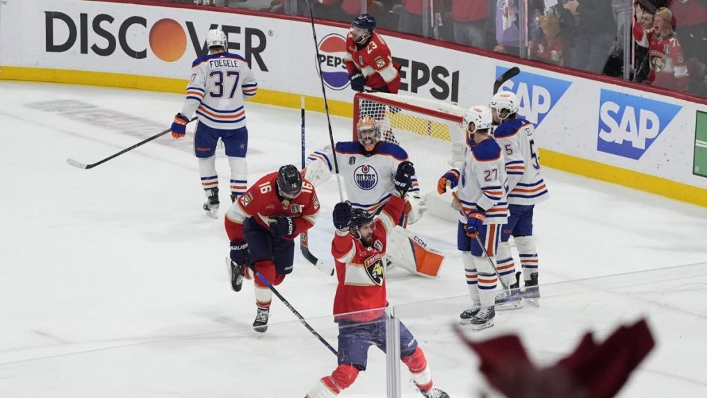 Repríza vlaňajšieho finále NHL: Edmonton sa môže odplatiť Floride a prelomiť dlhoročné kanadské čakanie