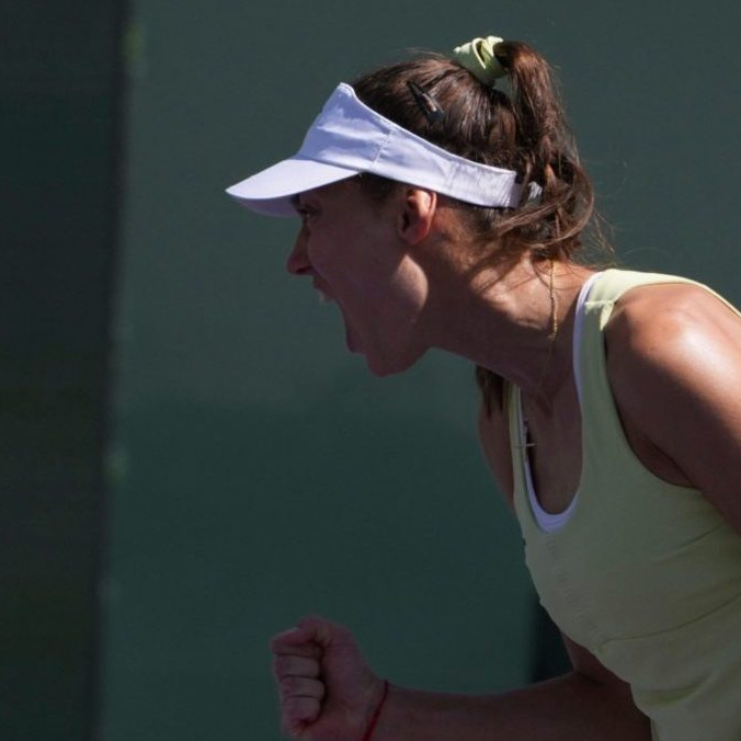 Mihalíková oslavuje druhý titul na okruhu WTA. S Nichollsovou si vo finále poradili s olympijskými šampiónkami