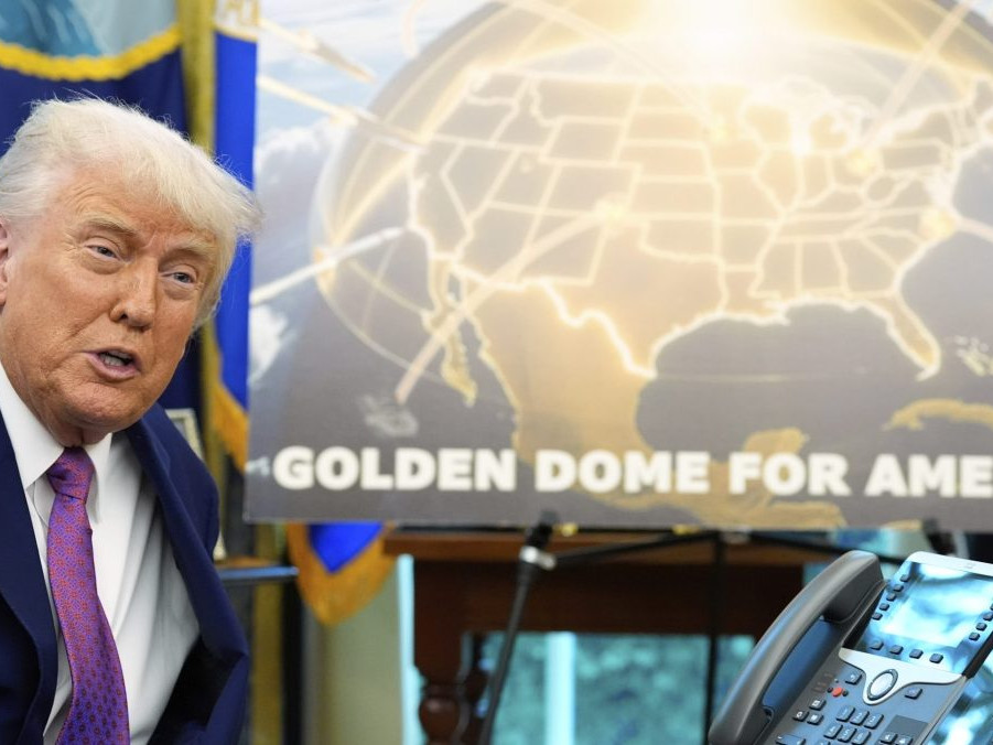 Donald Trump v Oválnej pracovni