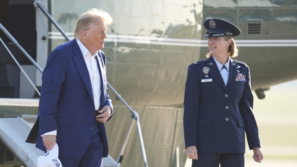 Spojenci sa na samite NATO v Haagu snažia presvedčiť Trumpa, aby nesťahoval amerických vojakov z Európy