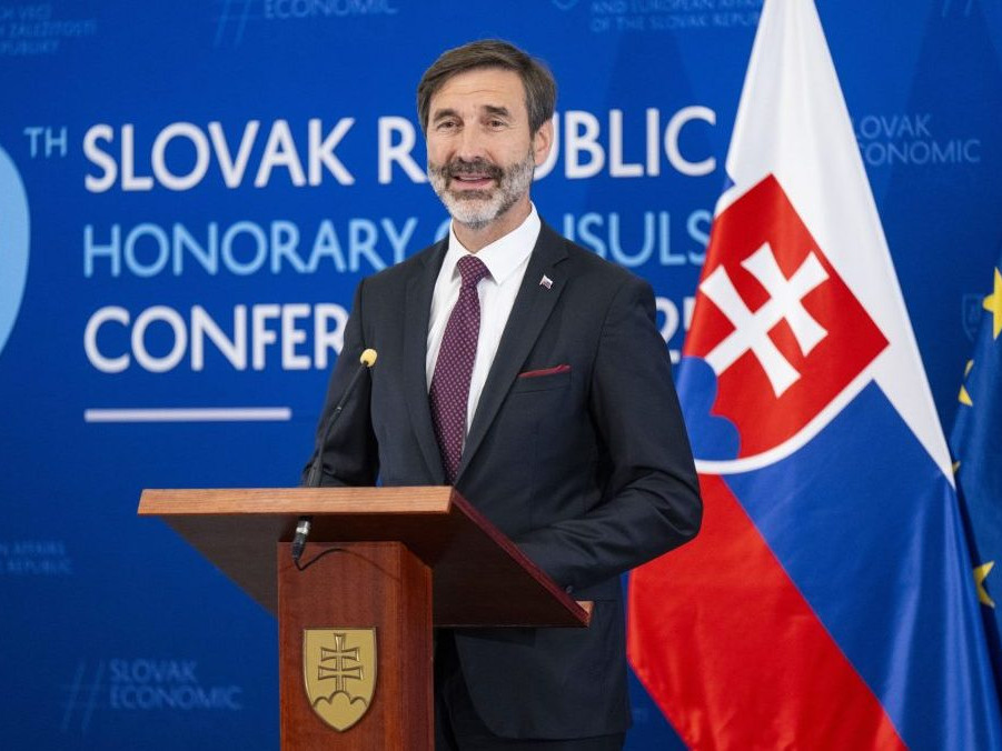 Minister zahraničných vecí Juraj Blanár (Smer-SD).