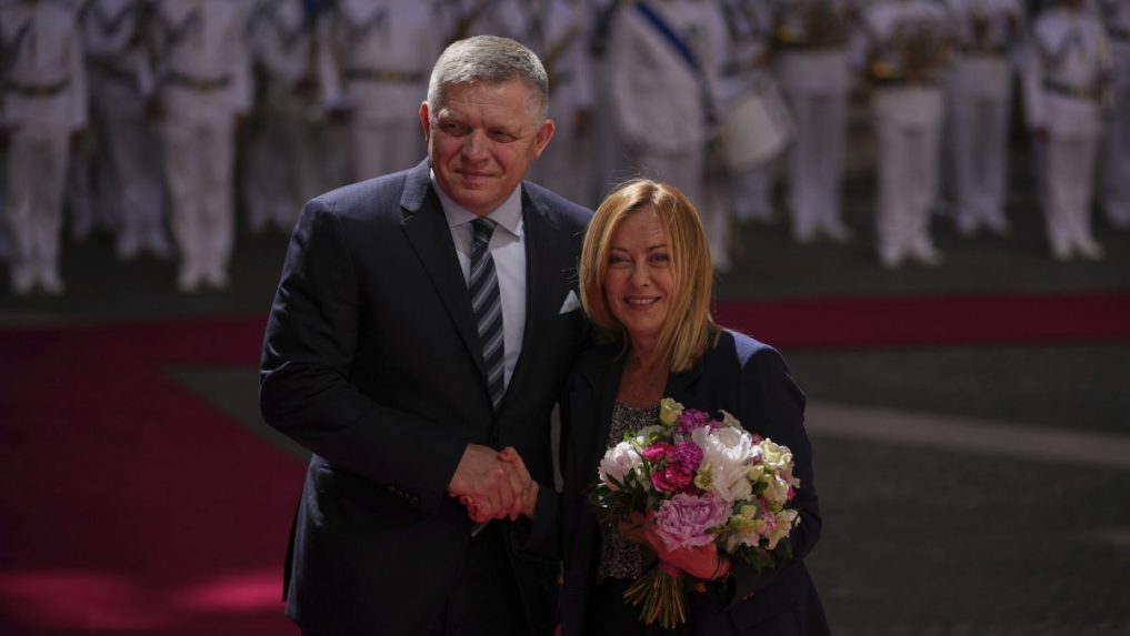 R. Fico sa v Taliansku stretol s G. Meloniovou. Krajiny by mali spolupracovať v oblasti zbrojárskej výroby