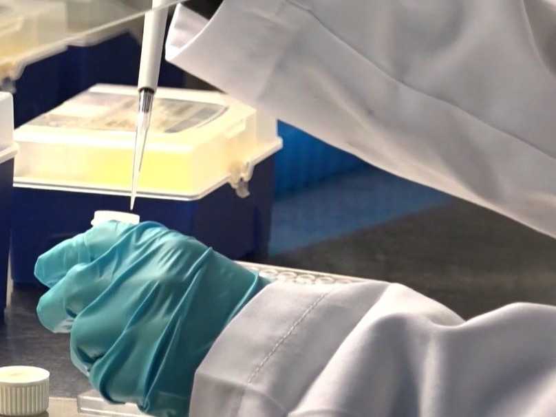 Na ilustračnej snímke laboratórium.