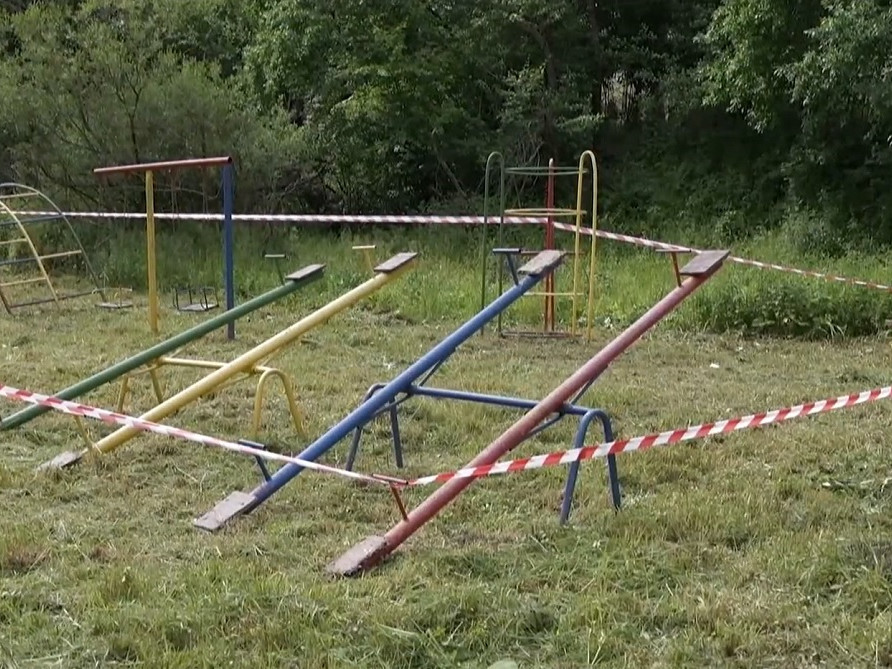 Detské ihrisko v Žilinskej lehote.