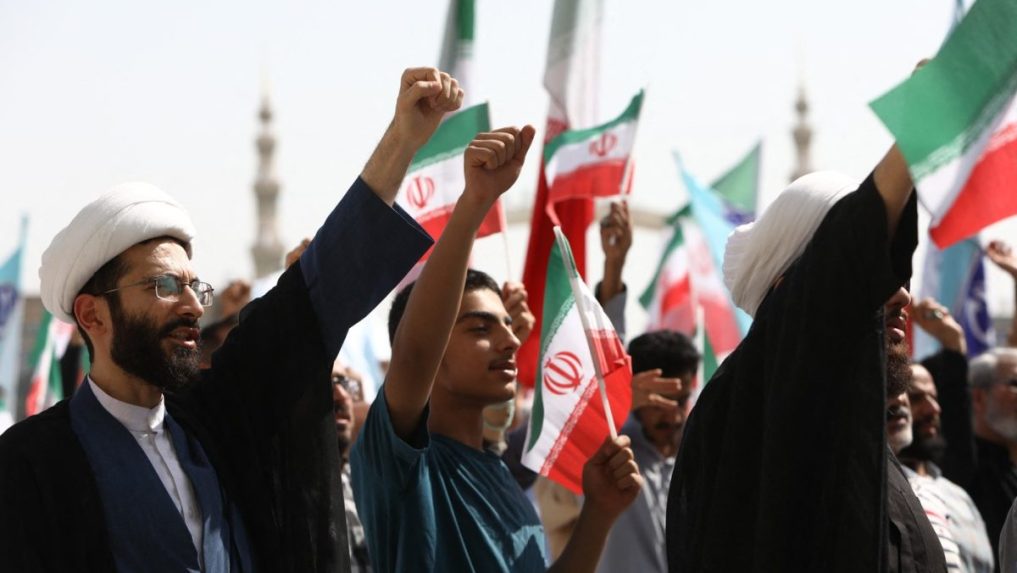 Irán sa vyhráža Izraelu otvorením „pekelných brán“. Armáda židovského štátu povolala do služby záložníkov