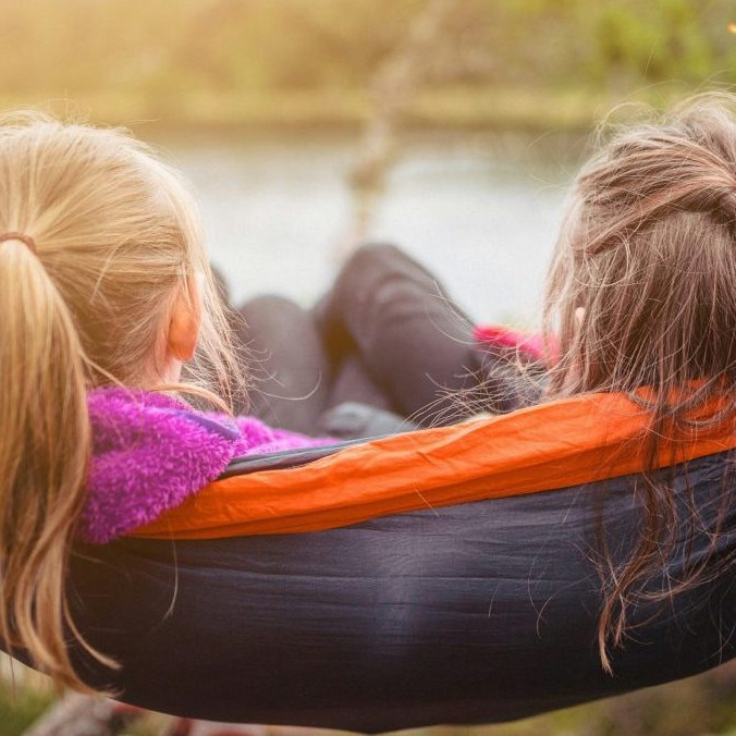 Každá druhá obeť obchodovania s ľuďmi na Slovensku je dieťa, páchateľmi sú často samotní rodičia