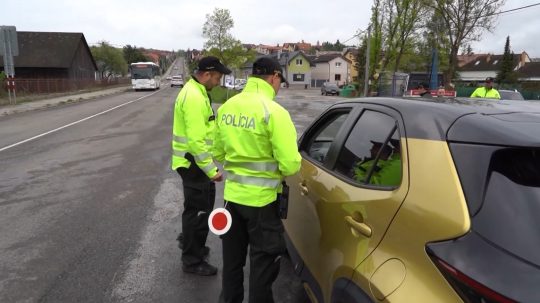 policajná kontrola