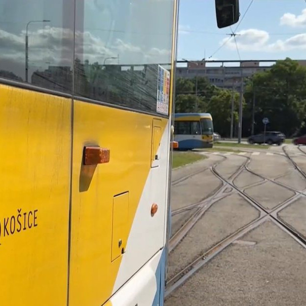 Združené zastávky mali v Košiciach zjednodušiť cestovanie. Hovorí sa o nich od jesene, no stále neexistujú
