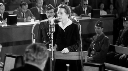Na snímke Milada Horáková počas procesu.