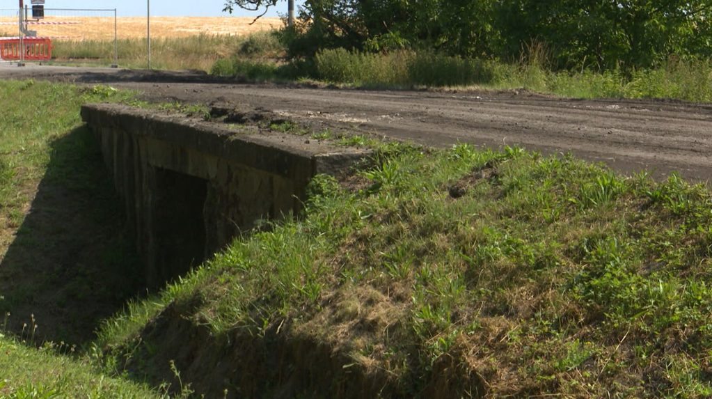 Nebezpečný most pri Leviciach po 60 rokoch zbúrajú. Kraj ho chce nahradiť novým