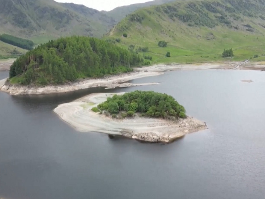 vodná nádrž v Británii