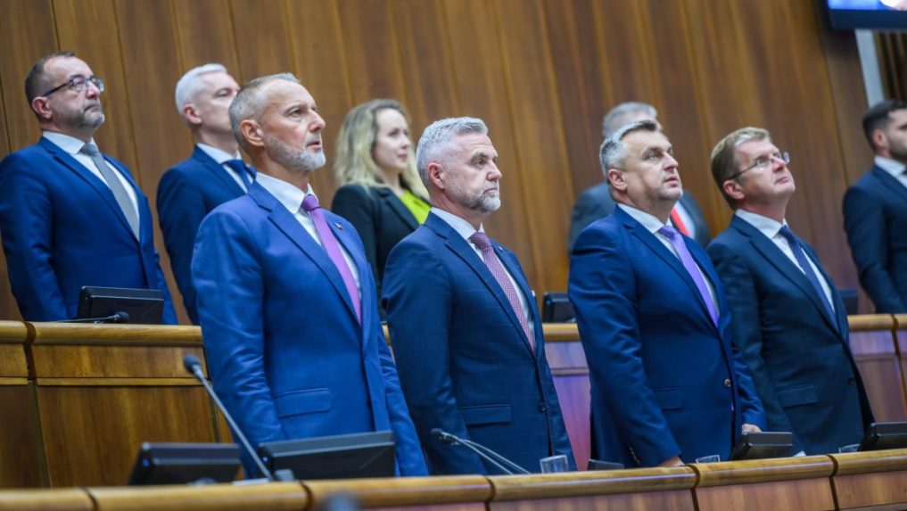 Hlasovanie o zmenách v Ústave SR sa presunie na september, koalícia nenašla dostatočnú podporu pre novelu