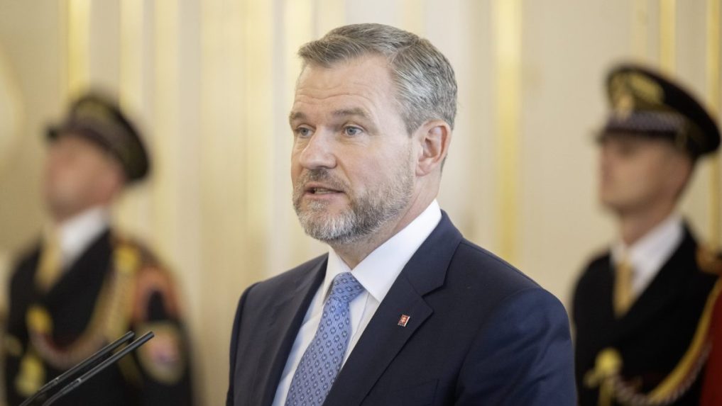 Prezident Pellegrini podpísal novelu školského zákona, systém ospravedlňovania vymeškaných hodín sa zmení