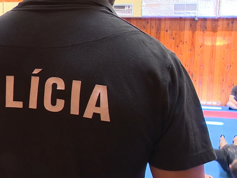 Záujem o prácu v polícii prejavil rekordný počet ľudí. Opozícia neočakáva, že do zboru pribudne dostatok policajtov