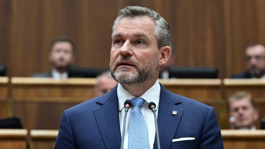 Peter Pellegrini urobil hneď na začiatku funkčného obdobia chybu. Jeho tím sa poučil, zhodnotil expert na komunikáciu