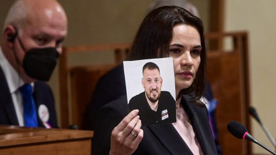 Siarheja Cichanovského prepustili z väzenia.