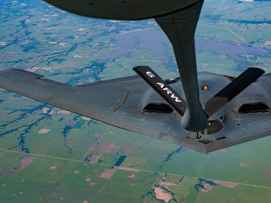 Americký bombardér B-2 Spirit.