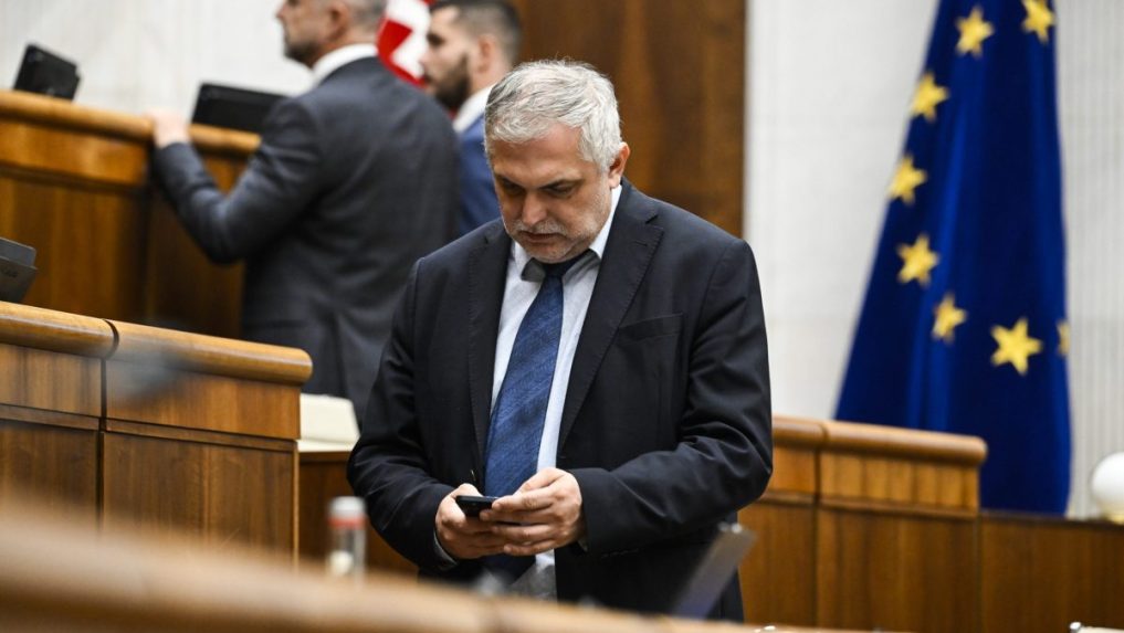 V médiách sa opätovne zavádza právo na opravu, žaloby budú riešiť nové tlačové senáty