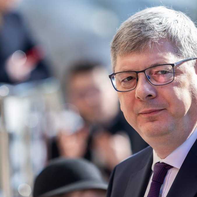 Na Slovensku stále platí Občiansky zákonník z obdobia socializmu. Rezort spravodlivosti pripravuje nový