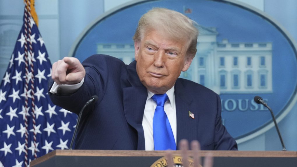 Rokovania medzi Kanadou a USA budú pokračovať. Daň, ktorú Trump nazval útokom na Spojené štáty, Ottawa zrušila