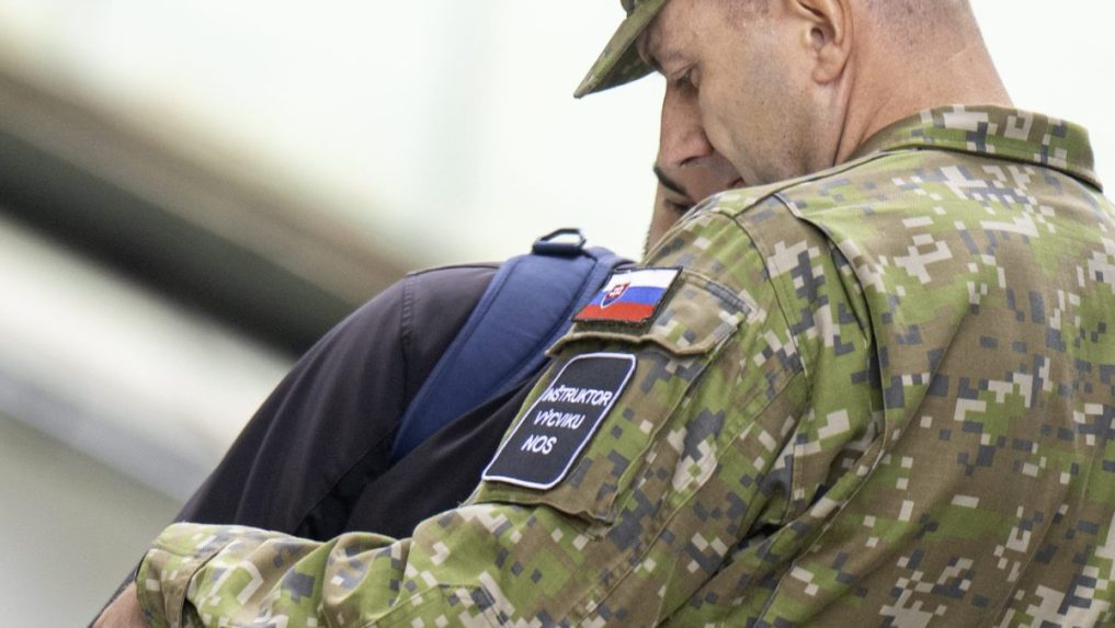 ZaÃ„Âal sa prvÃƒÂ½ turnus pilotnÃƒÂ©ho vÃƒÂ½cviku do NÃƒÂ¡rodnÃƒÂ½ch obrannÃƒÂ½ch sÃƒÂ­l.