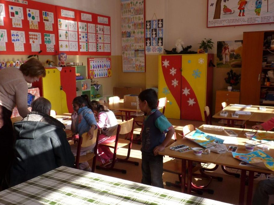 Na snímke zrekonštruované priestory ZŠ v Lomničke.