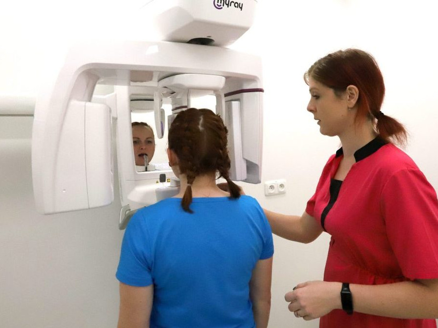 Na snímke zubný röntgen v poliklinike v Detve