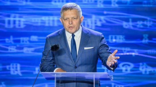 Premiér Robert Fico.